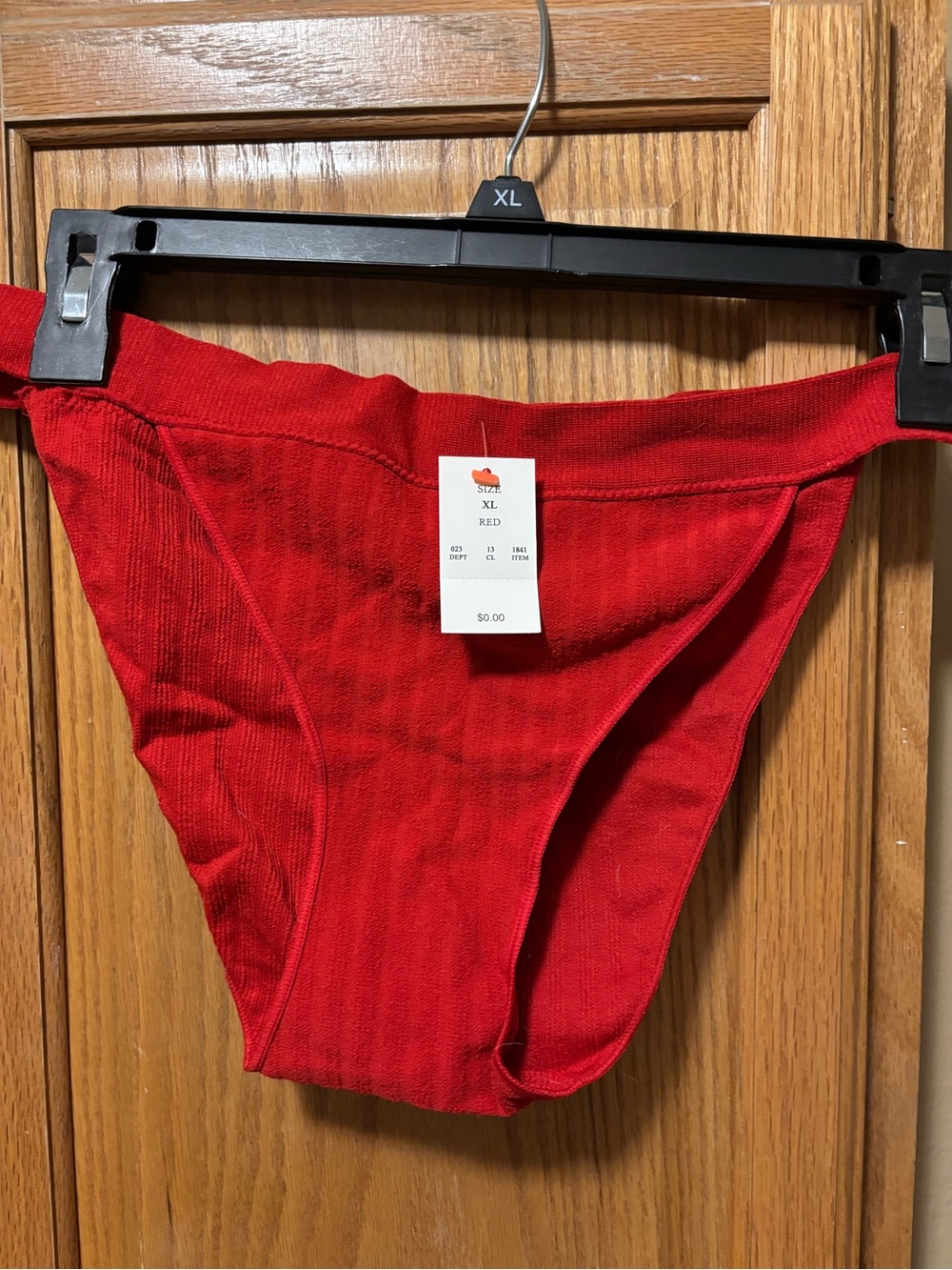 Red Ribbed Button-Front Bralette - Picture 3 of 3